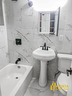 Rented by Gez Group LLC | media 13