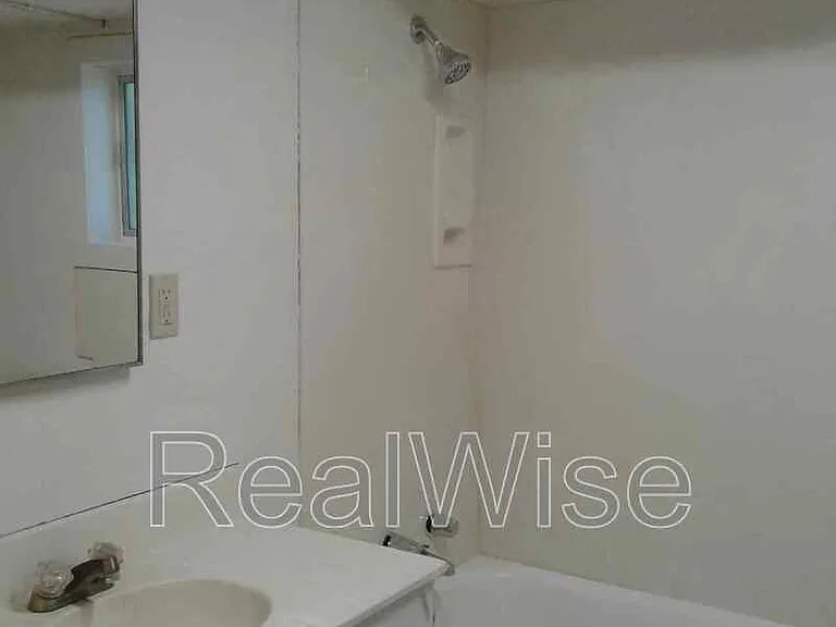 1483 Fruitdale Dr — Photo 7