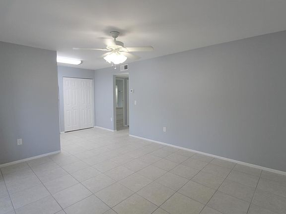 2nd image of 2304 Ringling Blvd APT 208