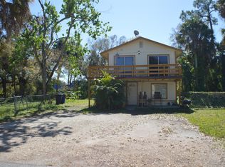 549 San Bernardino St, North Fort Myers, FL 33903