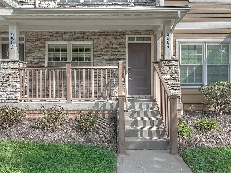 2804 Lake Ave — Photo 15