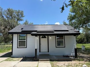 509 W Sylvia St, Beeville, TX 78102
