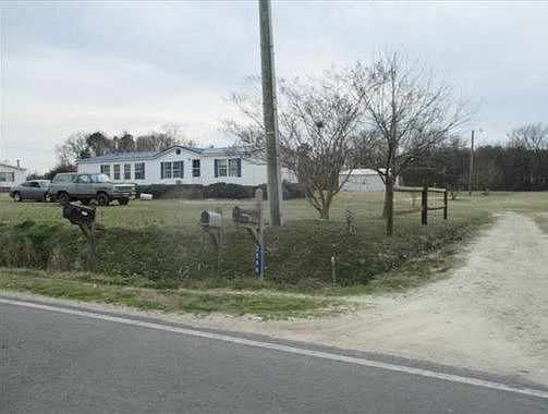 2nd image of 2050 Grantham School Rd