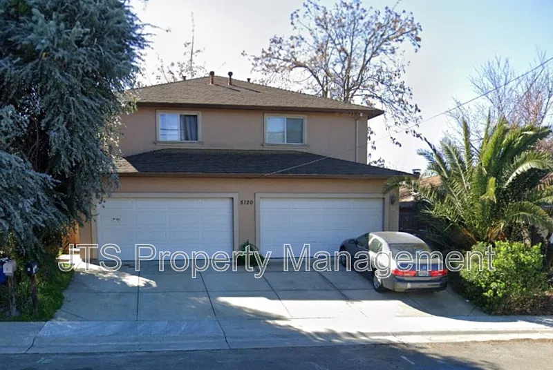5120 Gibbons Dr #A