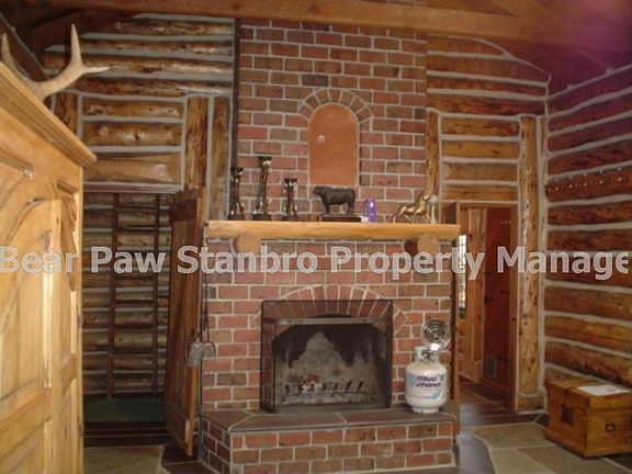 Living area w/fireplace