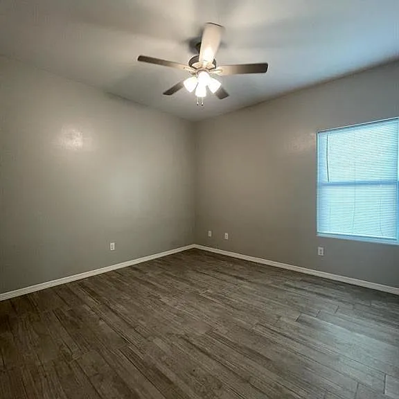 404 S Retama Ln #2 — Photo 9