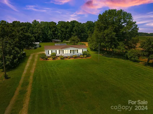 24628 Rogers Rd, New London, NC 28127