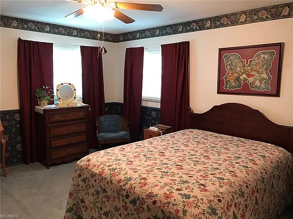 3rd image of 2103 Joan St
