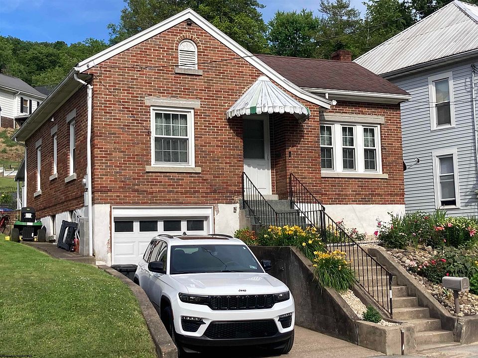1st image of 125 Cottage Ave