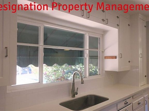 5th image of 1242 Yosemite Dr