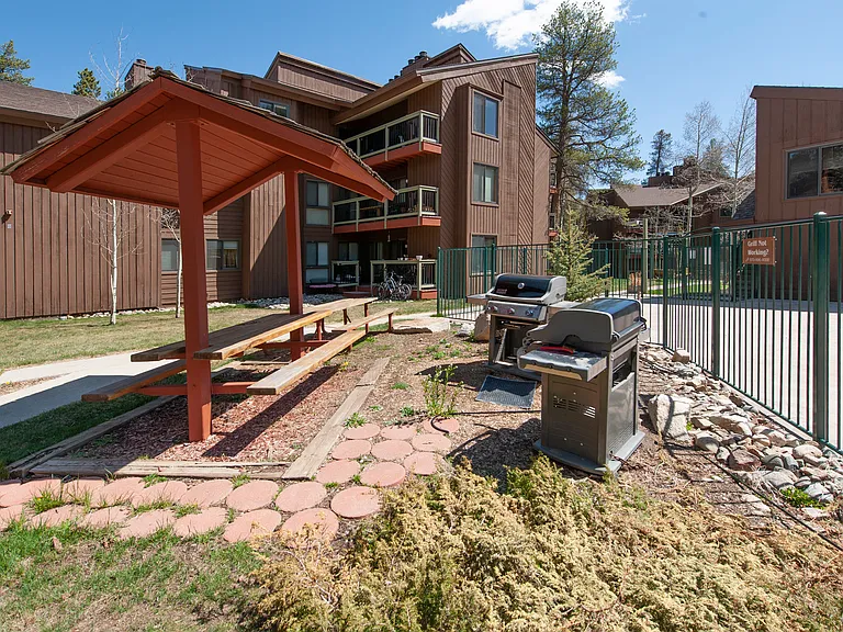 373 Wild Irishman Rd #1089 — Photo 33