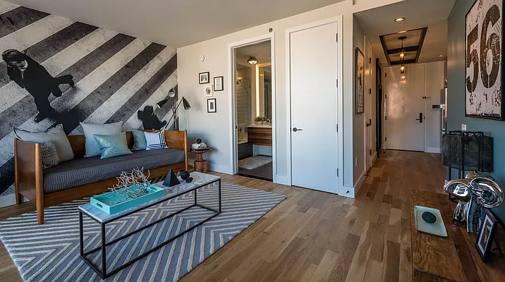 Rented by Nooklyn NYC LLC | media 32