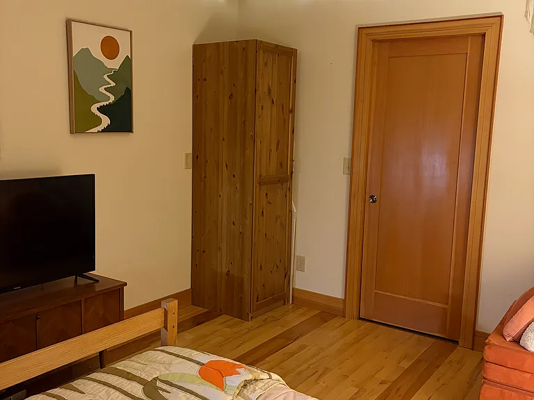 226 Benton Ave — Photo 22
