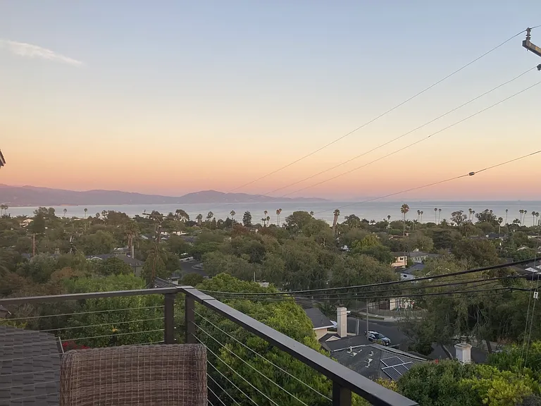 326 Vista Pacifica — Photo 2