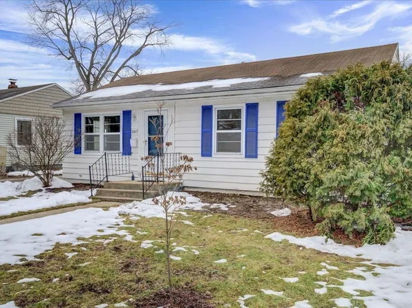 3817 Clover Ln, Madison, WI 53714