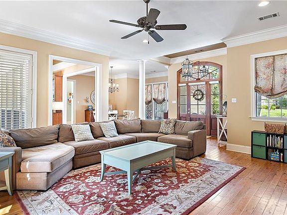 2nd image of 314 Black Jack Oak Dr