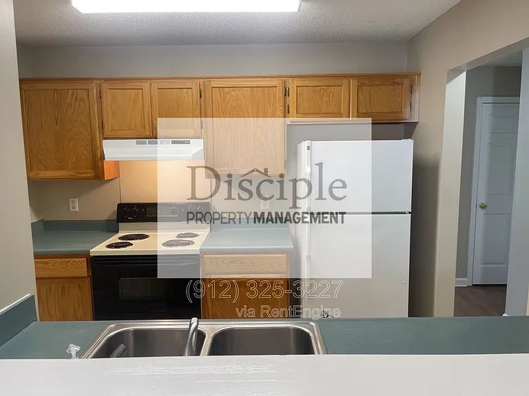 22 E Dubois St #7A — Photo 5