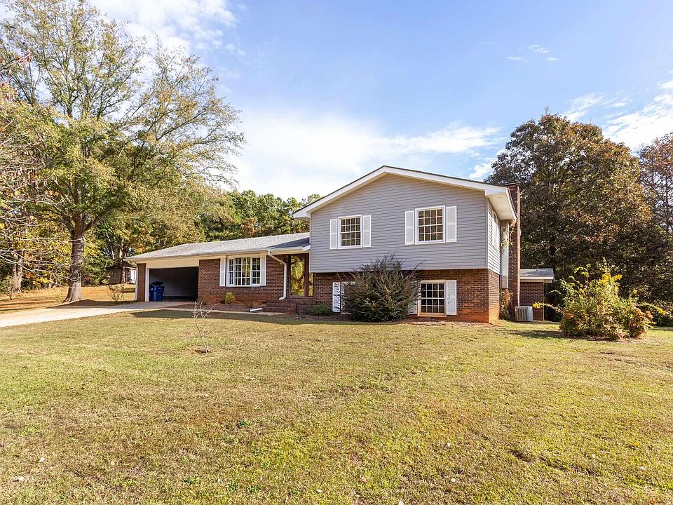 107 Castleberry Rd, Talladega, AL 35160 Zillow