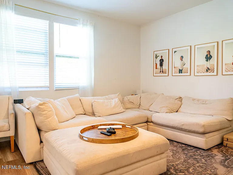 271 Jarama Cir — Photo 11