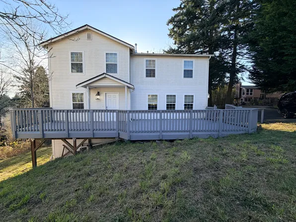 12 Lake Louise Dr SW, Lakewood, WA 98498