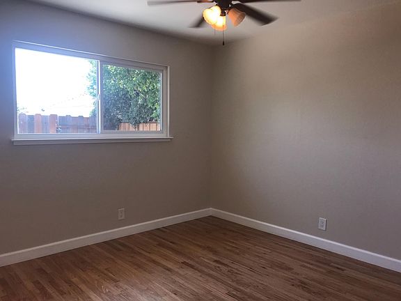 5th image of 88 Eastwood Ct
