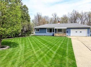 827 Lloyd Rd, Wickliffe, OH 44092