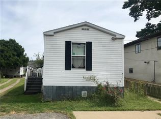 707 Edgebrook Dr, Moosic, PA 18507