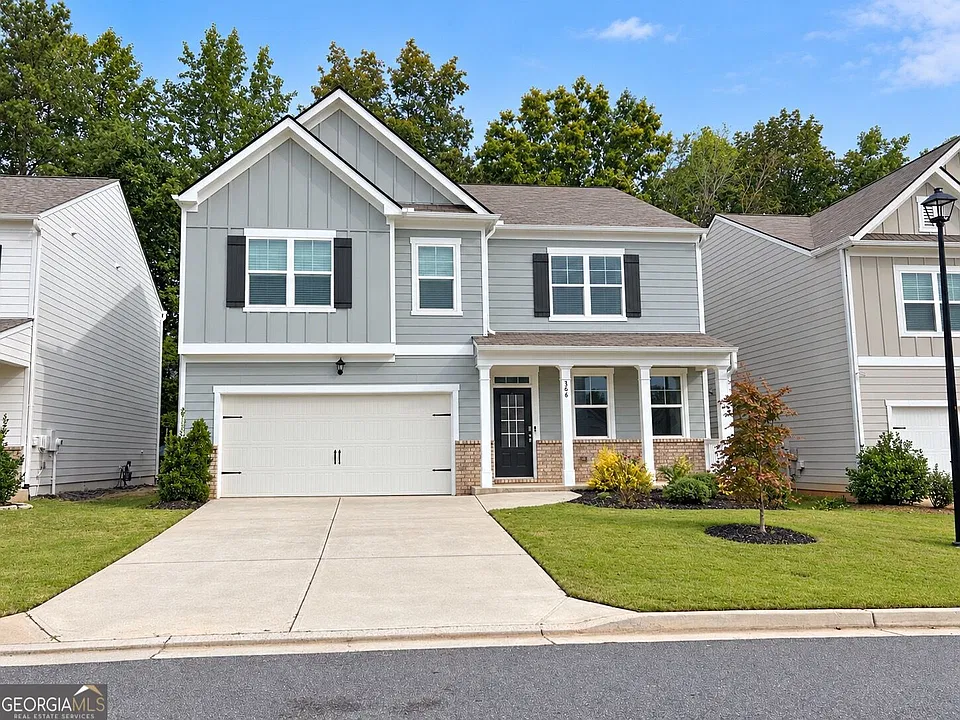 366 Barnwood Ln