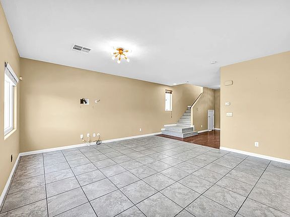 5th image of 6049 Paddleboat St #6049