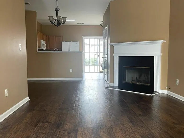 328 Paden Cove Trl #328 — Photo 5