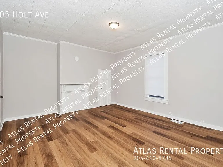 105 Holt Ave — Photo 31