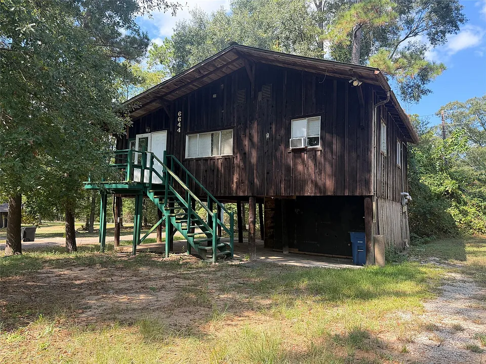 6644 Bonanza Dr