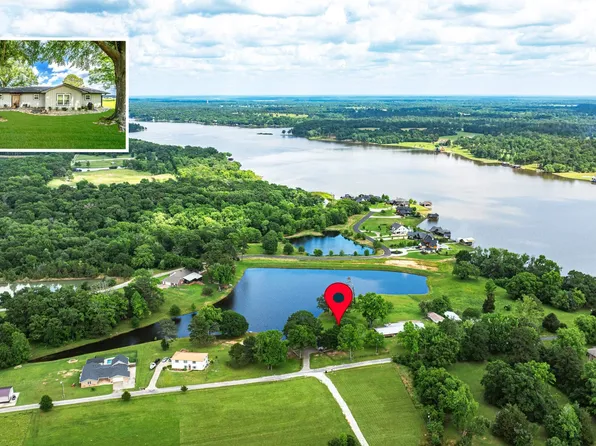 1843 County Rd #3370, Winnsboro, TX 75494