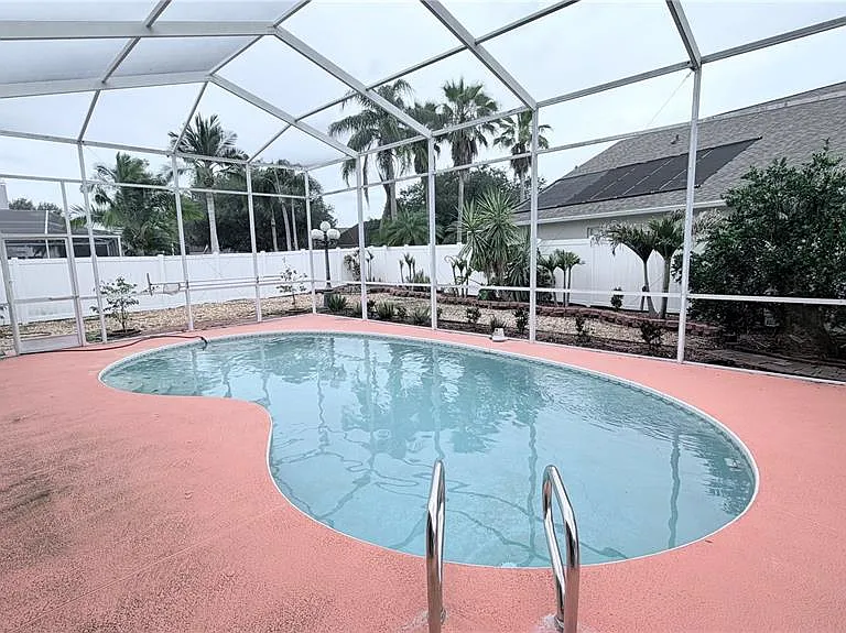 4103 Sparrow Ct — Photo 23