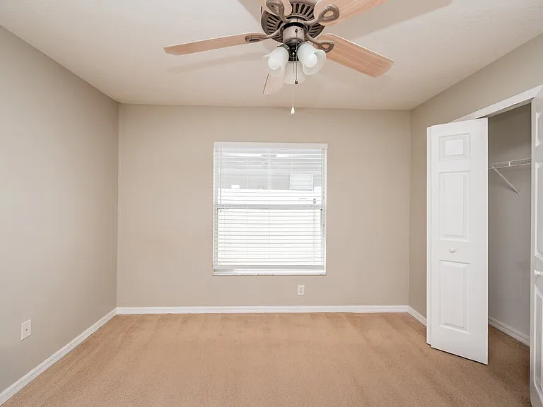 12019 Butler Woods Cir — Photo 13