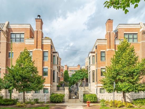 2324 W Wabansia Ave APT 2, Chicago, IL 60647