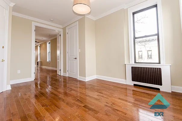 Rented by EXR | media 19