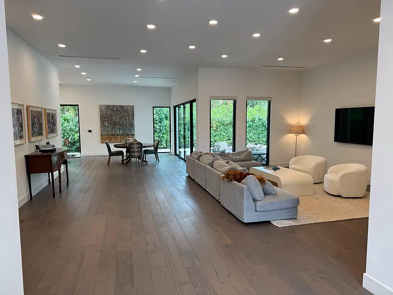 120 Summa St — Photo 7