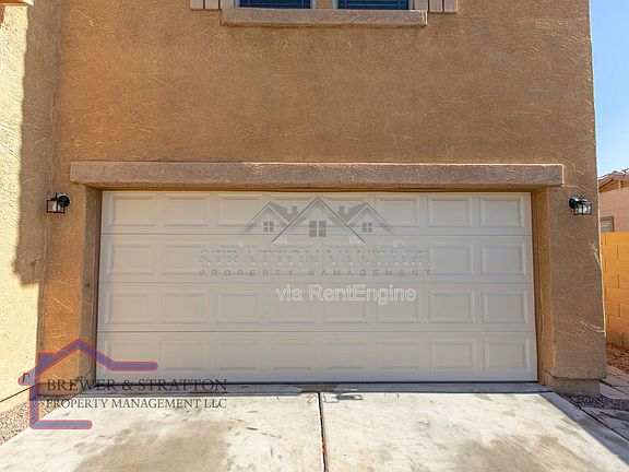 4th image of 6427 S 71st Dr
