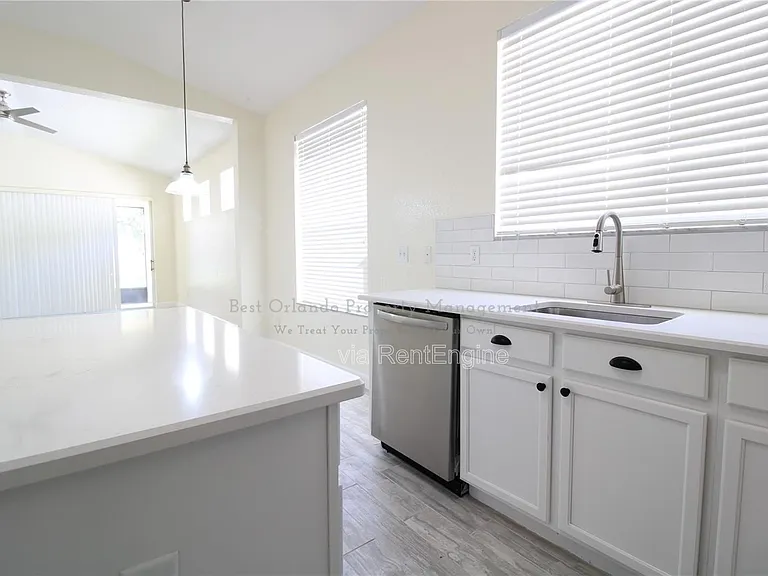 8556 Greenbank Blvd — Photo 18