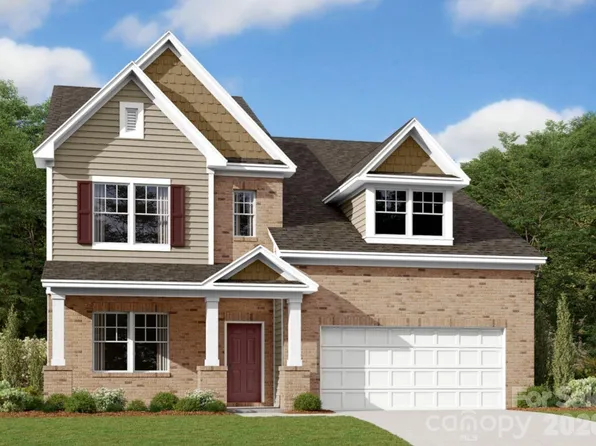 12121 Avienmore Dr, Charlotte, NC 28278