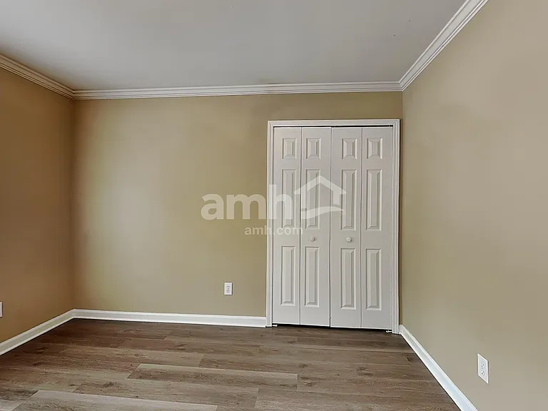 6105 Braidwood Ct — Photo 16
