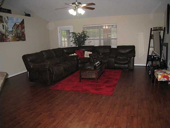 2nd image of 1968 Bay Pine Cir