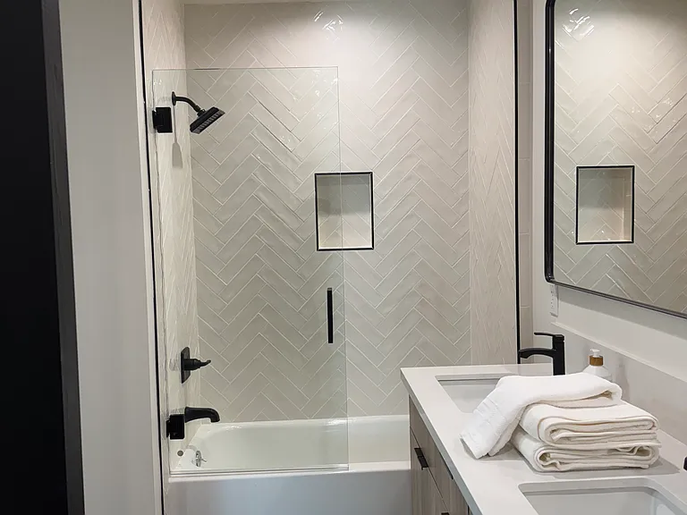 4152 Cahuenga Blvd #9 — Photo 31