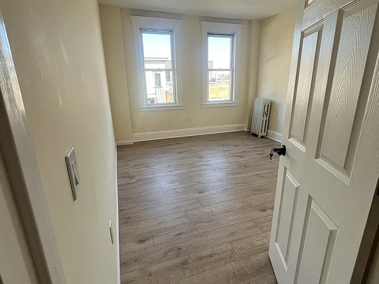 344 Bloomfield Ave #2 — Photo 9