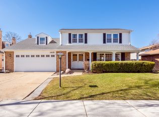 1418 S Princeton Ave, Arlington Heights, IL 60005