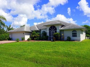 207 Warwick St NW, Port Charlotte, FL 33952