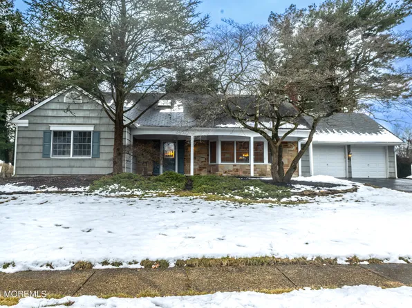 41 Irongate Lane, Aberdeen, NJ 07747