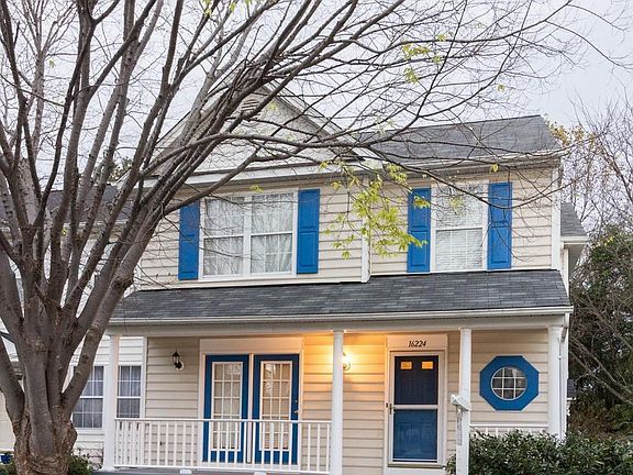3rd image of 16224 Brook Trail Ct