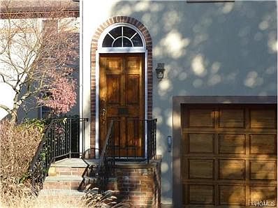 Separate Entrance for in home business or in law suite.